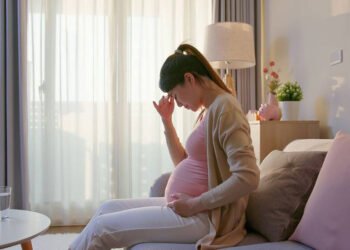 गर्भावस्था र सुत्केरीमा मानसिक स्वास्थ्य : बेवास्ताले बढ्दै जोखिम