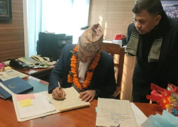 सर्वोच्चको आदेशपछि हितेन्द्रदेव शाक्य पुनः प्राधिकरणकाे कार्यकारी निर्देशक