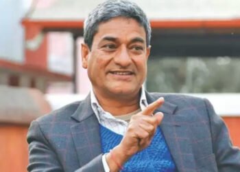 जाँचबुझ आयोगको पत्रले धर्मसंकटमा रमेश लेखक, बयान दिने–नदिने अन्योल