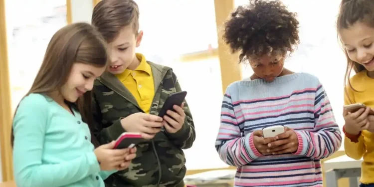 अष्ट्रेलियामा १६ वर्षमुनिका बालबालिकालाई सामाजिक सञ्जाल प्रयोगमा प्रतिबन्ध