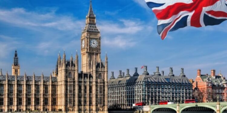 बेलायतको वृद्धि दर घट्दै, लगानी र व्यापारमा दबाब