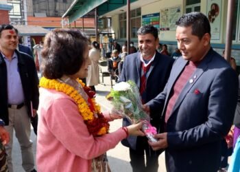 स्वास्थ्य बिमामा तीनै तहका सरकारको लगानी आवश्यकः मन्त्री गौतम