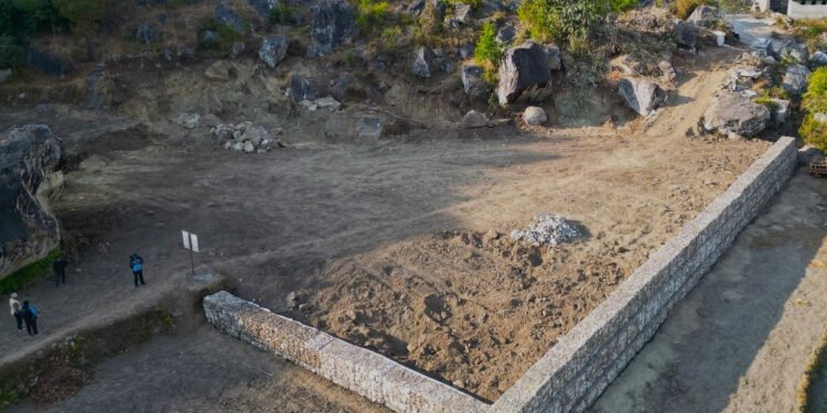 चन्दा सङ्कलन गरेर खेलमैदानका लागि जमिन किनियो