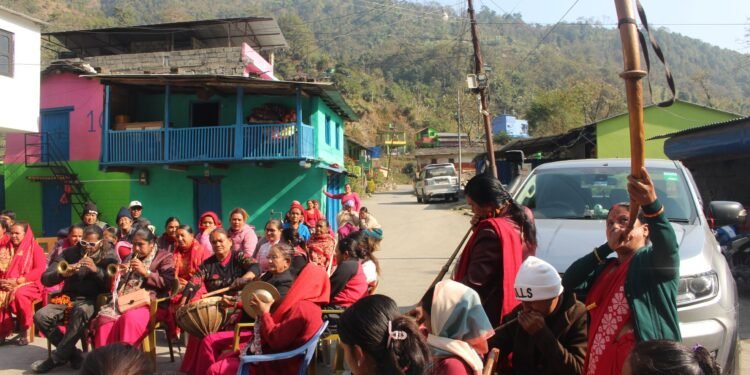 महिलालाई आयआर्जनमा लगाउन पञ्चैबाजा प्रशिक्षण