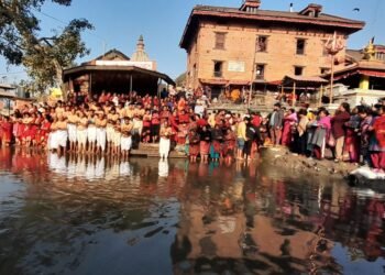 त्रिवेणीधाममा माधव नारायण मेला सुरु