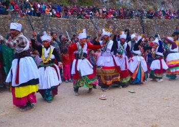 निसीखोलामा पुतली नाचको रौनक