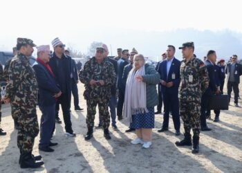 दूतमार्गमा प्रधानमन्त्रीको निरीक्षणः धाार्मिक विश्वास र सम्पदालाई असर नपार्न निर्देशन