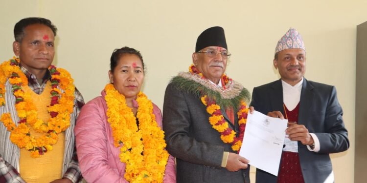 नेकपाका संयोजक दाहालद्वारा उम्मेदवारी दर्ता