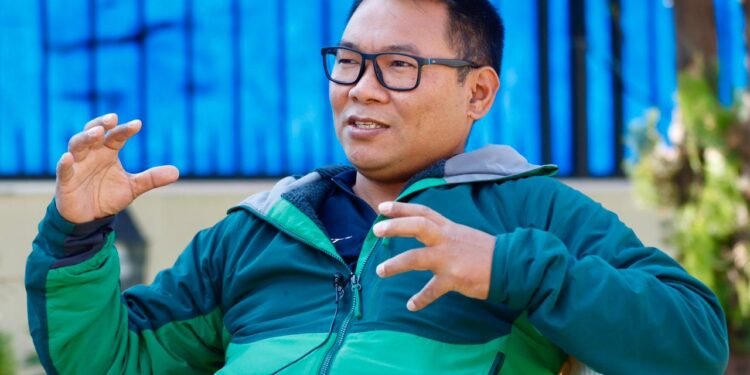 माटोले चिनेको, माटोलाई चिन्ने नेतृत्व : संखुवासभाबाट मिङ्मा शेर्पाको संसद यात्राको संकल्प