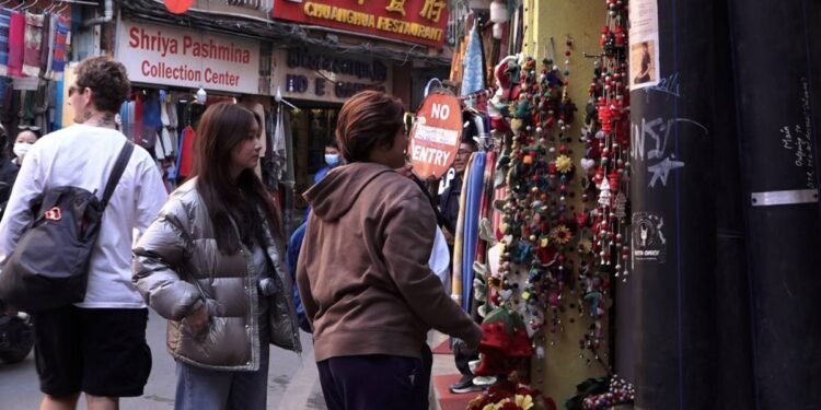 अंग्रेजी नयाँ वर्ष : आशा, अनिश्चितता र नेपाली पर्यटनको पुन:उत्थानको खोज