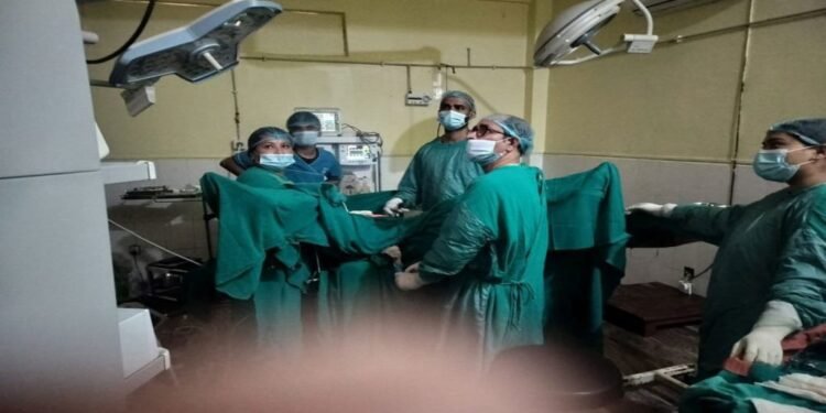 ‘पाठेघर खस्ने समस्या भएका बिरामी अझै उपचार गर्न अस्वीकार गर्दछन्’