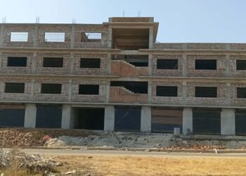 पौवादुङमाको प्रशासनिक भवन निर्माण अन्तिम चरणमा