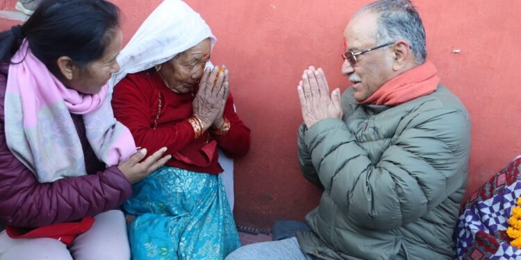 संयोजक ‘प्रचण्ड’ सहिद परिवार र मतदातासँगको भेटघाटमा व्यस्त