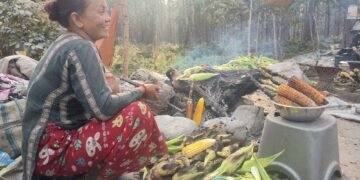 भाउन्नेमा पोलेको मकैको व्यापार फस्टाउँदै