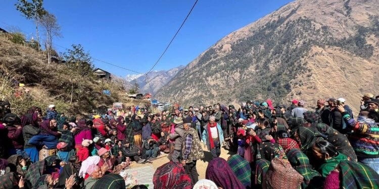 गोरखाको लाप्राकवासीले गरे ‘मकै विवाह’