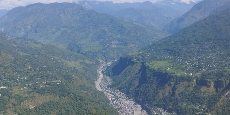 सुनसान बस्तीमा चहलपहल, म्याग्दीमा बढ्यो चुनावी सरगर्मी