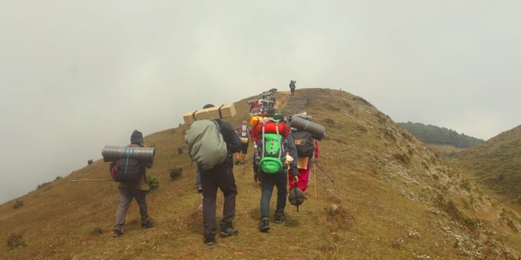 मनोरम दृश्य एकै यात्रामा अवलोकन गर्न सकिने भोजपुरको मुन्दुम पदमार्ग