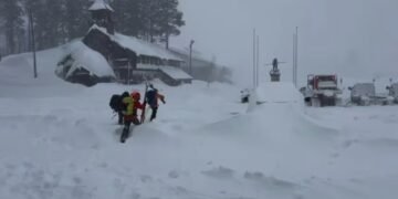 क्यालिफोर्निया हिमपहिरो : आठ स्की खेलाडीको मृत्यु