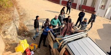 हिउँदयाम सुरु भएसँगै डढेलो रोकथाम गर्न सामग्री हस्तान्तरण