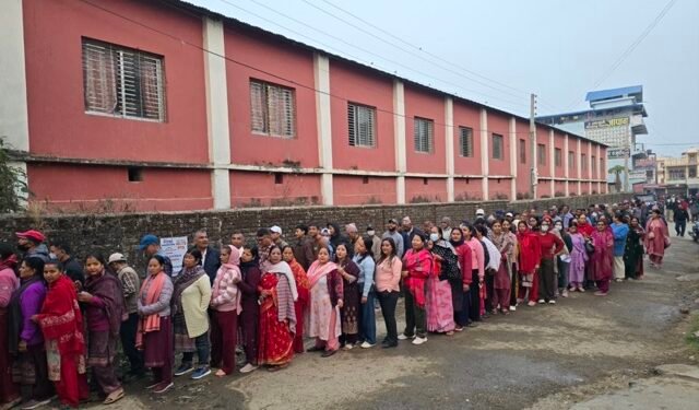 प्रतिनिधिसभा सदस्य निर्वाचनः मतदान सुरु