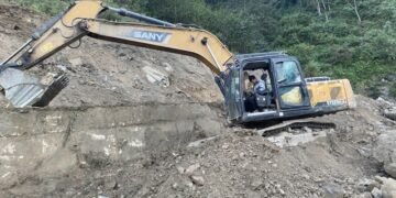 धुलिखेल-खावा खण्डमा आवागमन रोकेर स्तरोन्नति गरिँदै