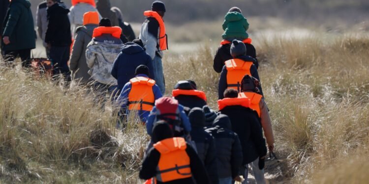 युरोपको कडा आप्रवासन मोड