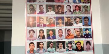 मन्त्रालयका भित्तामा सुशासन कुरिरहेका योद्धाहरु