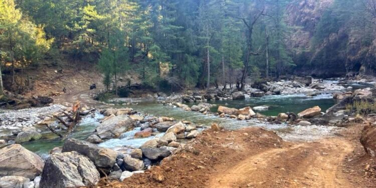 सिधा सडकले जोडियो ढोरपाटन–तकसेरा