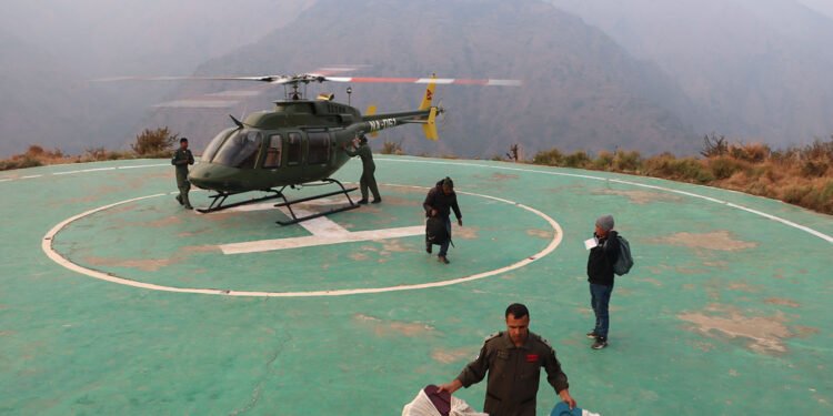 आठ जिल्लाको हेलिकप्टरबाट मतपेटिका ढुवानी सम्पन्न