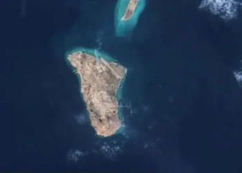 अमेरिकाद्वारा इरानको खार्ग टापुमा ९० भन्दा बढी सैन्य लक्ष्यमा आक्रमण