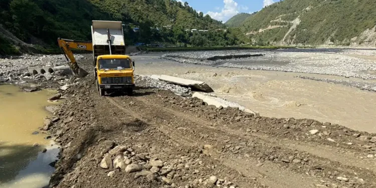 बीपी राजमार्गमा हलुका र दुईपाङ्ग्रे सवारी साधनको आवागमन सुचारु