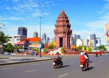 कम्बोडियाबाट थप २१ नेपालीको उद्धार