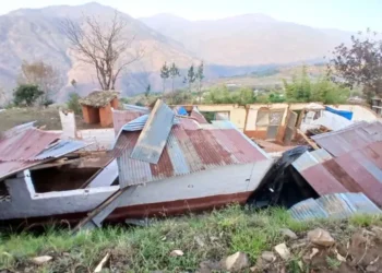 भोजपुरमा हावाहुरीले ब्यारेकको छाना उडाएपछि सशस्त्र प्रहरीलाई बस्न समस्या