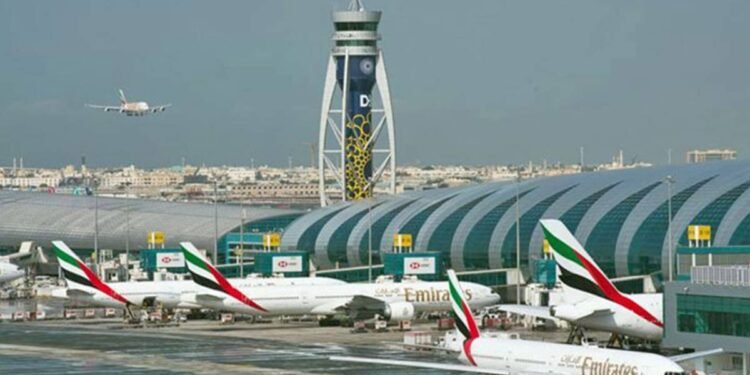 इरानको मिसाइल तथा ड्रोन आक्रमणपछि यूएईको हवाई क्षेत्र अस्थायी रूपमा बन्द