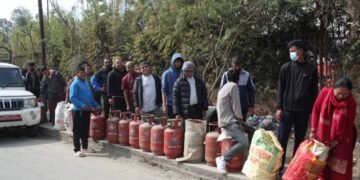 बजारमा ग्यास अभाव, आयात भने नियमित