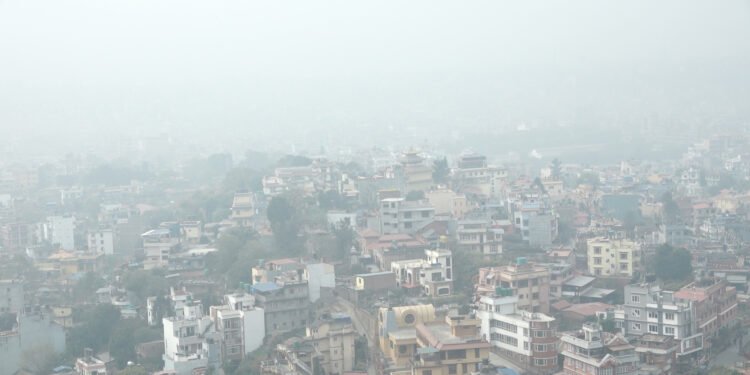 काठमाडौंमा प्रदूषण कायमै, अनावश्यक बाहिर ननिस्कन आग्रह