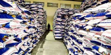 खाद्यको नेपालगन्जस्थित गोदाममा थन्कियो १९ हजार क्विन्टल चामल