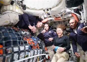 मानव फेरि चन्द्रतर्फ, नयाँ इतिहास सुरु