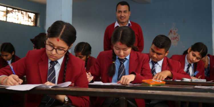 कक्षा १२ परीक्षा आजदेखि: ४ लाख १८ हजारभन्दा बढी विद्यार्थी सहभागी