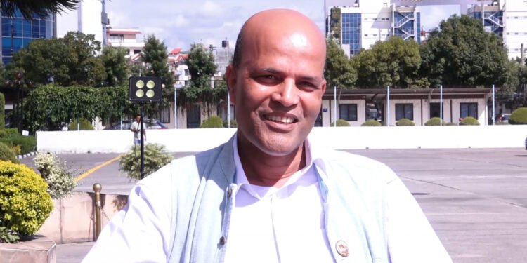 सरकार गठनपछि उठाएका मुद्दामा कारबाही सुरु हुँदा खुसी : अमरेस कुमार सिंह