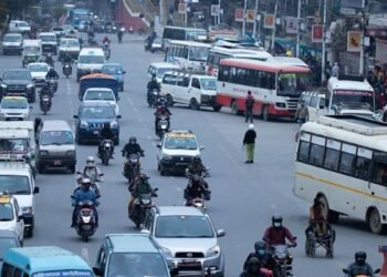 बढेको गाडीभाडा लागू, अब कुन रुटमा कति ? हेर्नुहोस शुल्क