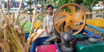 उखुको जुस बेच्दै आत्मनिर्भर बन्दै युवा