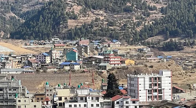 जिल्ला प्रशासनका कर्मचारी काजमा, सेवा प्रवाहमा समस्या