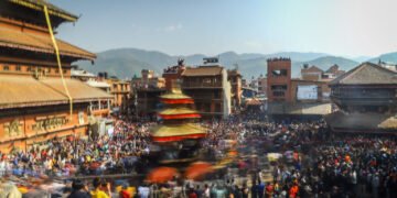 बिस्केट जात्राको अन्तिम दिनः भक्तपुर र बोडेमा लिङ्गो ढालियो