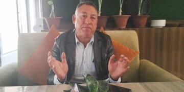 सतहमा राष्ट्रप्रेम, भित्र विवादको भुमरीः पूर्वसैनिक खड्काको दोहोरो कथा !