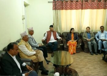 विपक्षी दलहरू एमाले कार्यालयमा बैठक बस्दै, अध्यादेशबारे साझा धारणा बनाउने तयारी