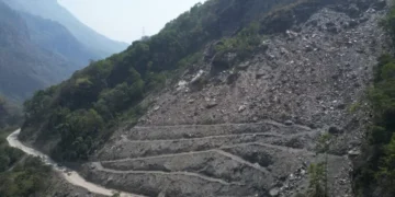 सिरुवारीमा ‘बेञ्चिङ’ बिधिबाट पहिरो रोकथाम