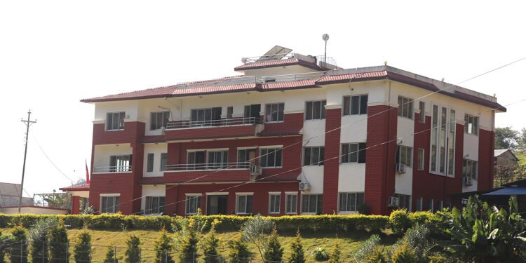 राजस्व बाँडफाँटबारे आयोग र गाउँपालिकाबीच छलफलः अनुदान थप समन्यायिक बनाउन आग्रह