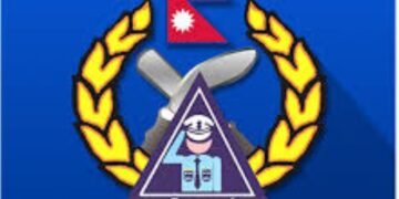 जीपमा ‘हुट’ : हटाउँदै ट्राफिक प्रहरी