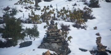 पर्यटकको रोजाइमा सिन्धुपाल्चोकको भैरवकुण्ड